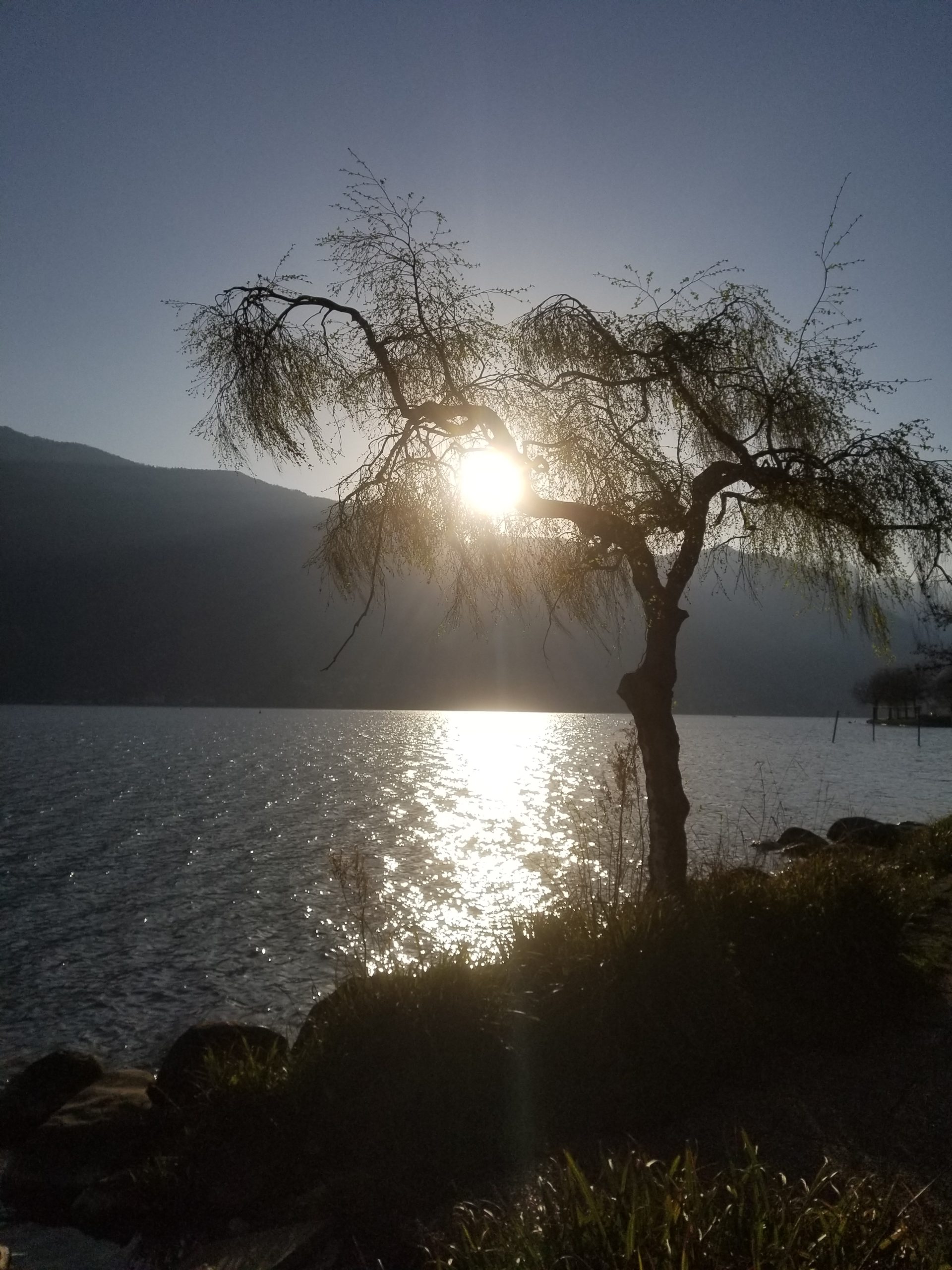 Lever de soleil lac Annecy